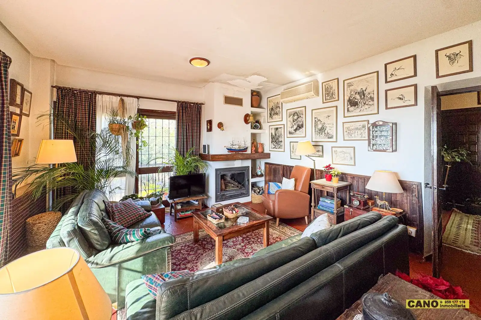 Sala d'estar de Casa o xalet en venda en Felix amb Aire condicionat, Calefacció i Terrassa