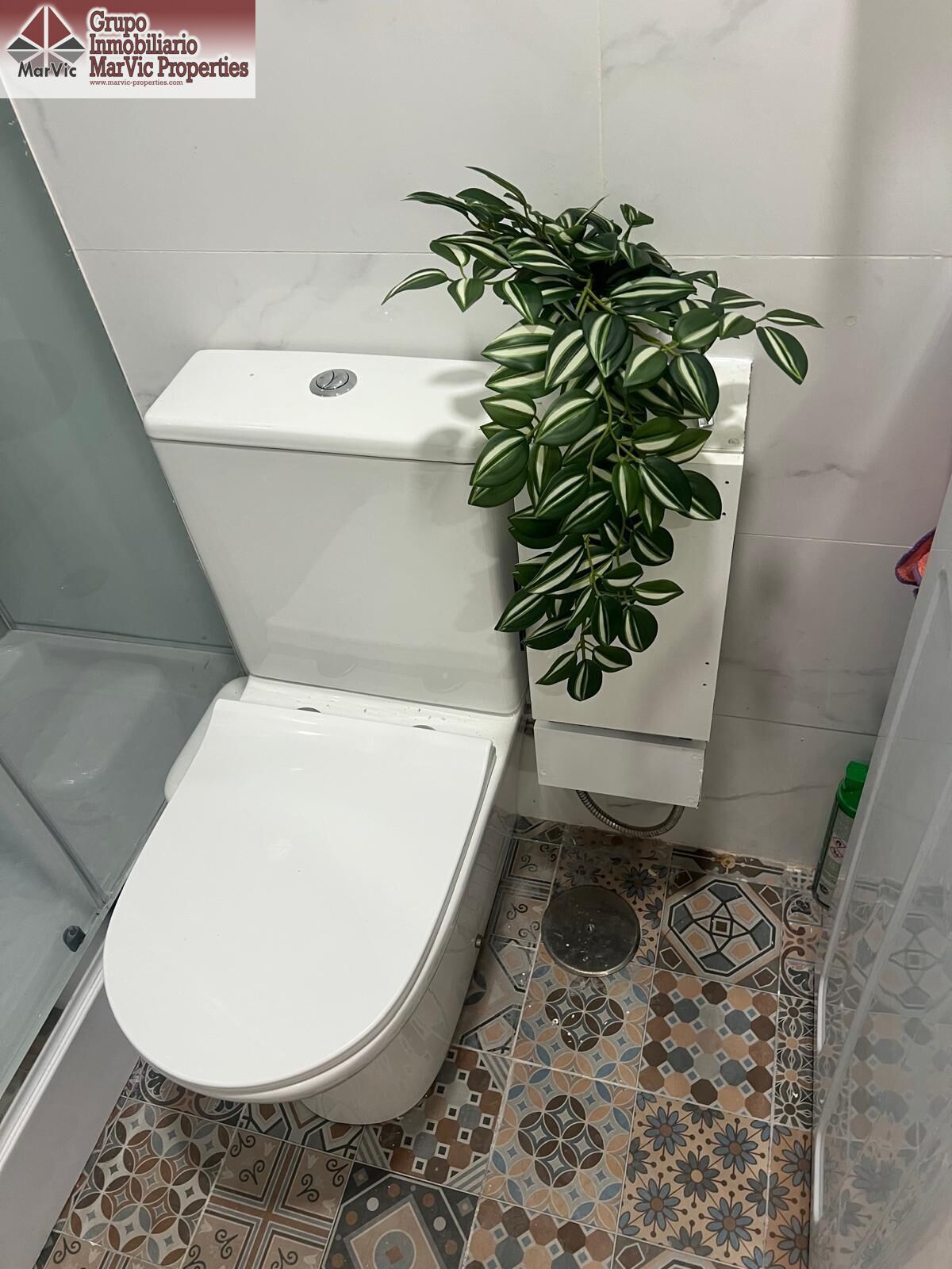 Bathroom of Flat for sale in Benidorm  with Air Conditioner, Heating and Terrace