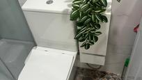 Bathroom of Flat for sale in Benidorm  with Air Conditioner, Heating and Terrace