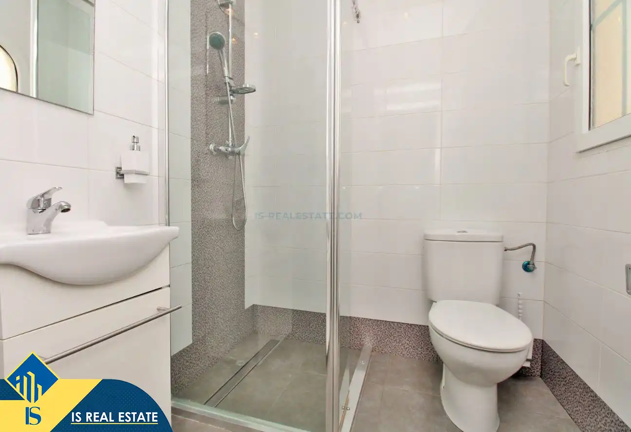Bathroom of Detached homes for sale in Orihuela  with Air Conditioner, Heating and Private garden