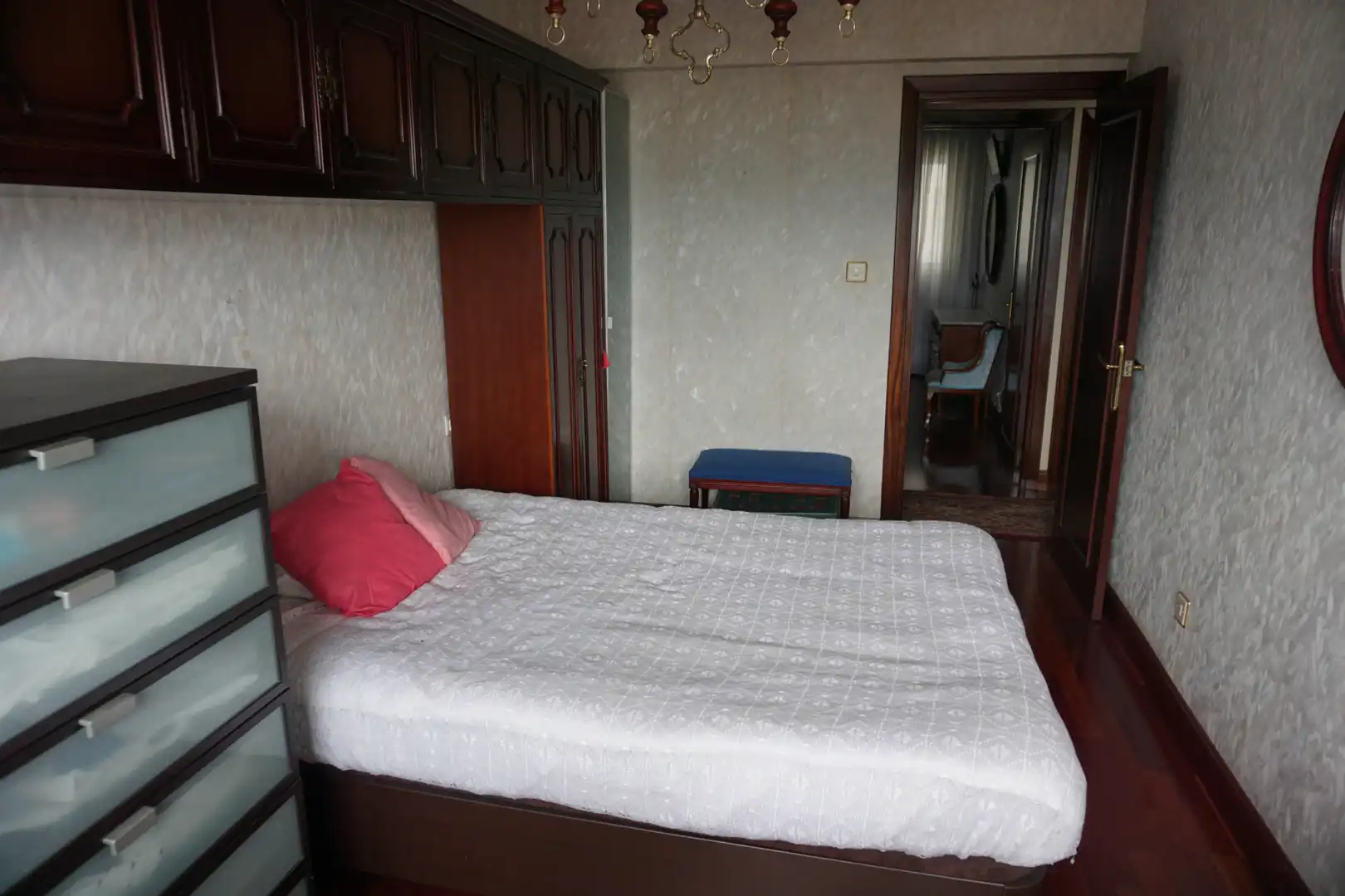 Schlafzimmer von Wohnung zum Verkauf in Basauri  mit Heizung, Abstellraum und Möbliert