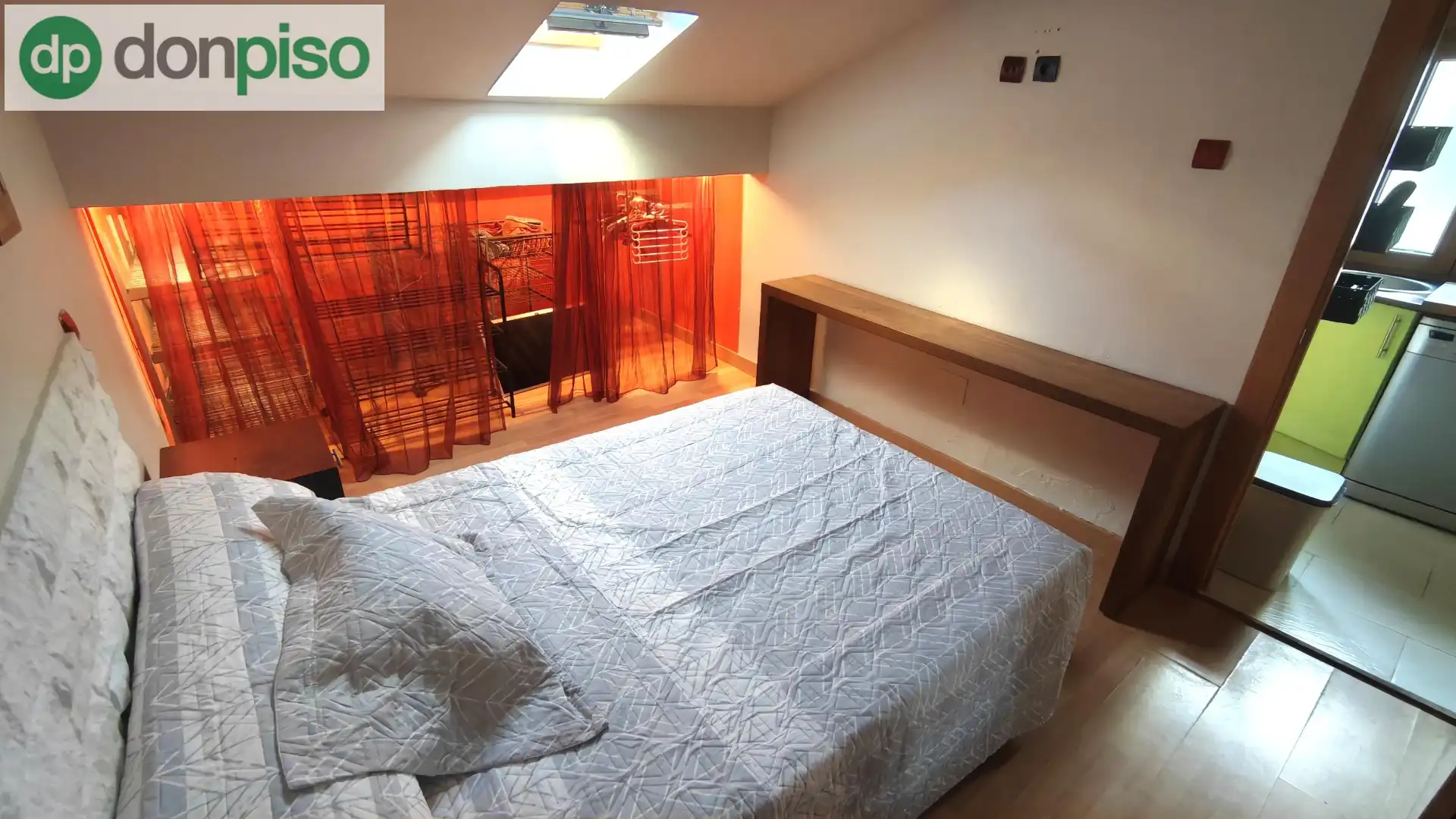 Habitación de Piso en venta en Torrelavega  con Amueblado