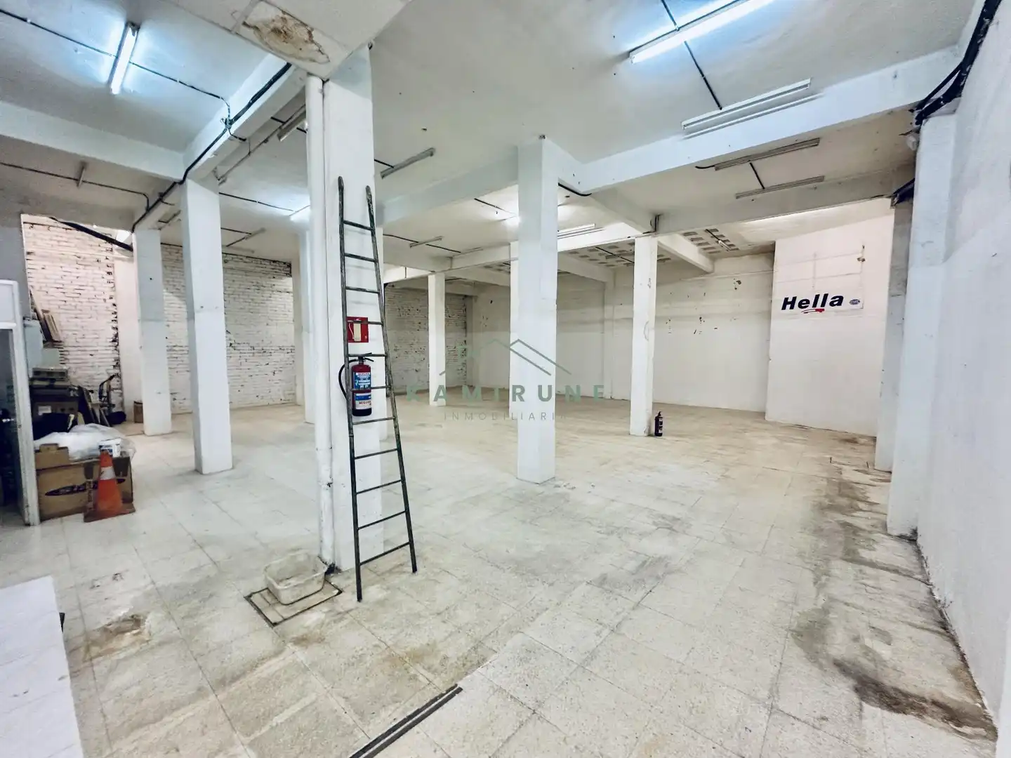Gewerbefläche zum Verkauf in Calixto Diez, imagen 9
