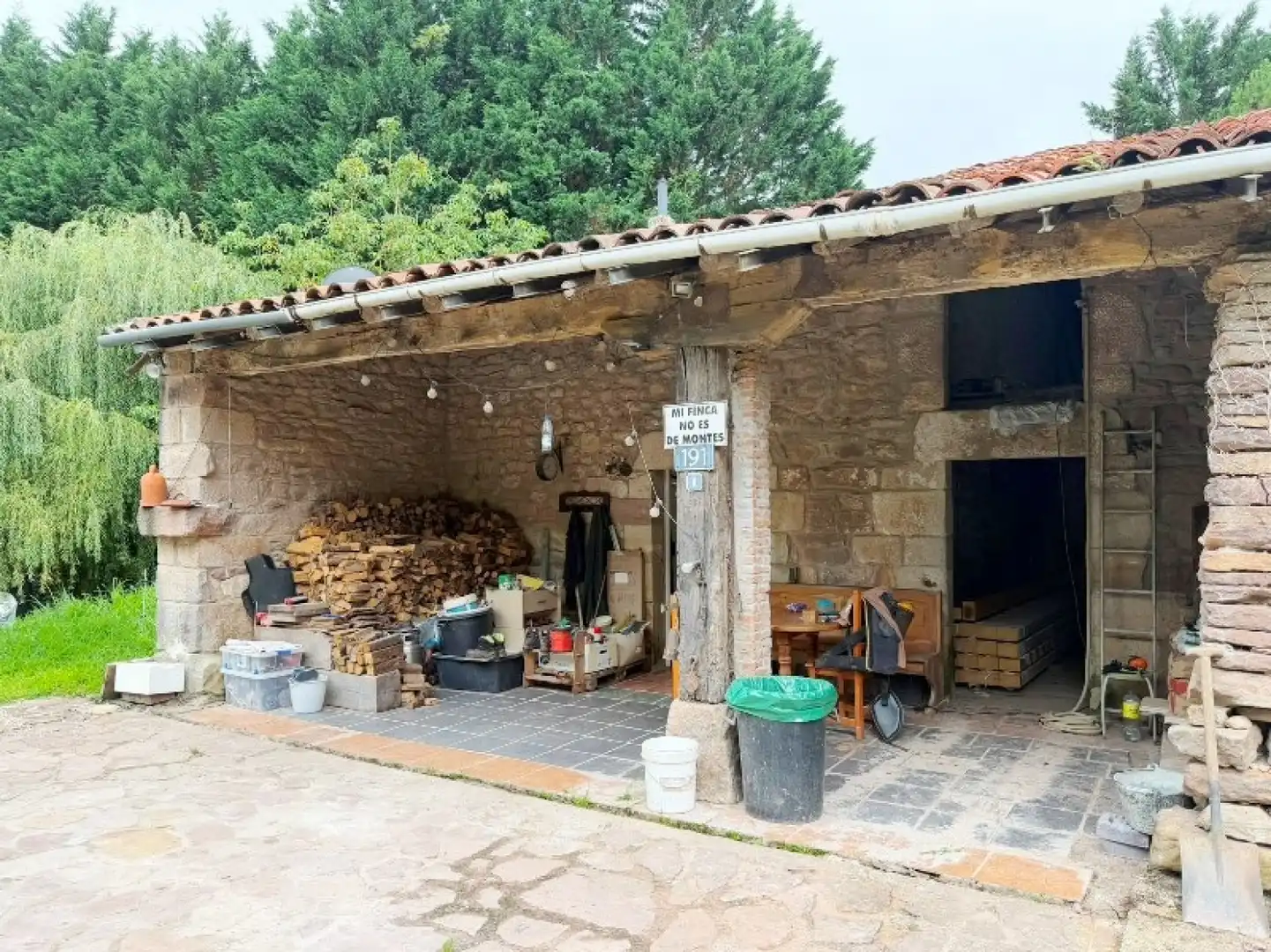 Casa o xalet en venda en Torrelavega  amb Calefacció, Jardí privat i Traster