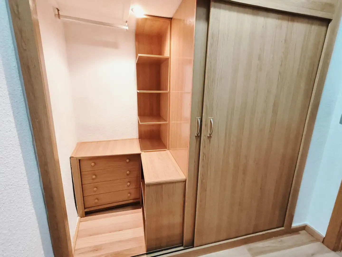 Bedroom of Flat for sale in Córdoba  with Air Conditioner