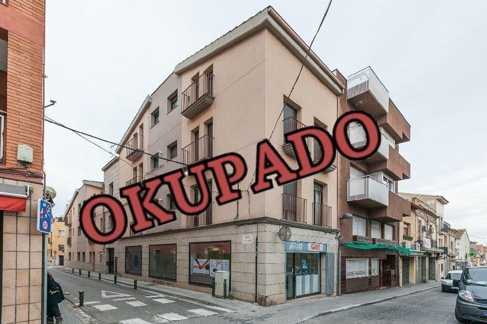 Vista exterior de Dúplex en venda en Ripollet amb Calefacció