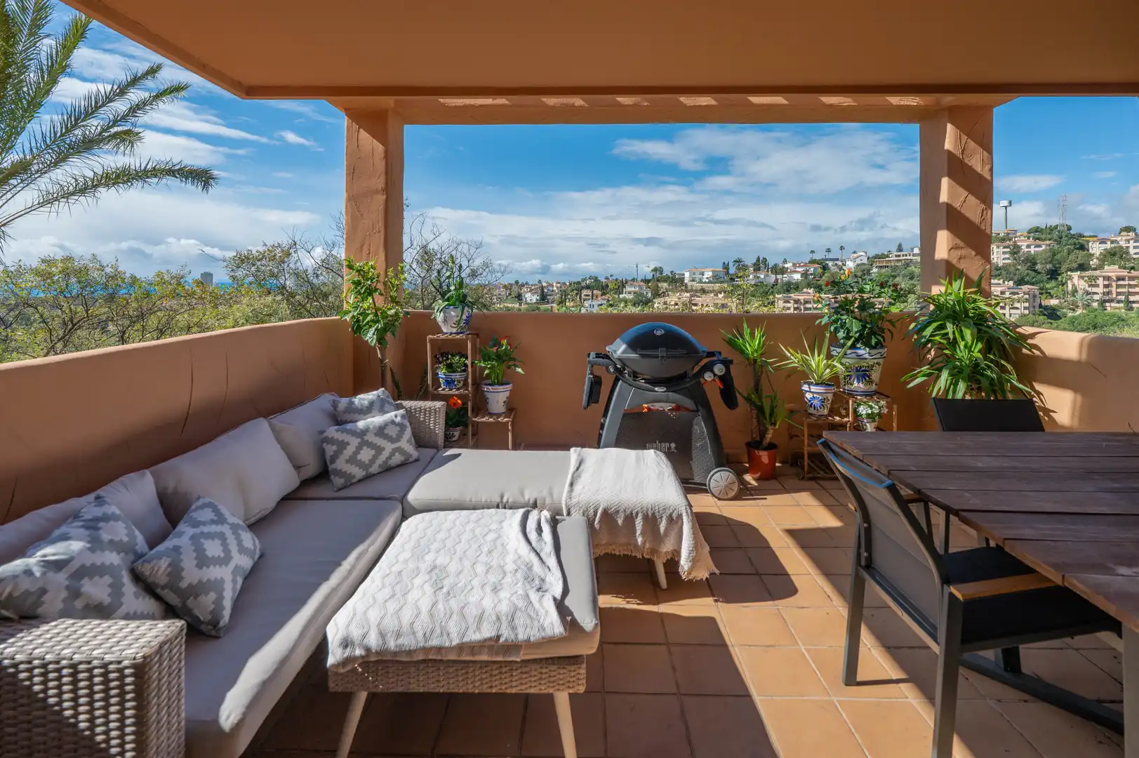 Terrassa de Apartament en venda en Marbella amb Terrassa, Traster i Piscina