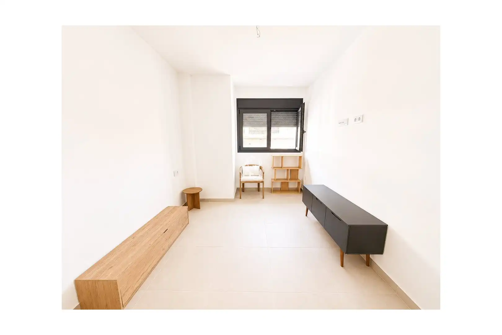 Dormitori de Apartament de lloguer en San Pedro del Pinatar amb Aire condicionat, Jardí privat i Terrassa
