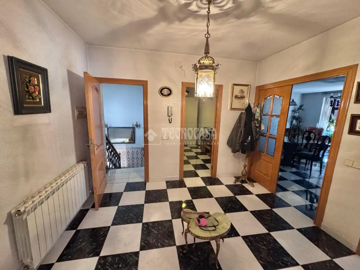Casa adosada en venta en Yepes con Calefacción