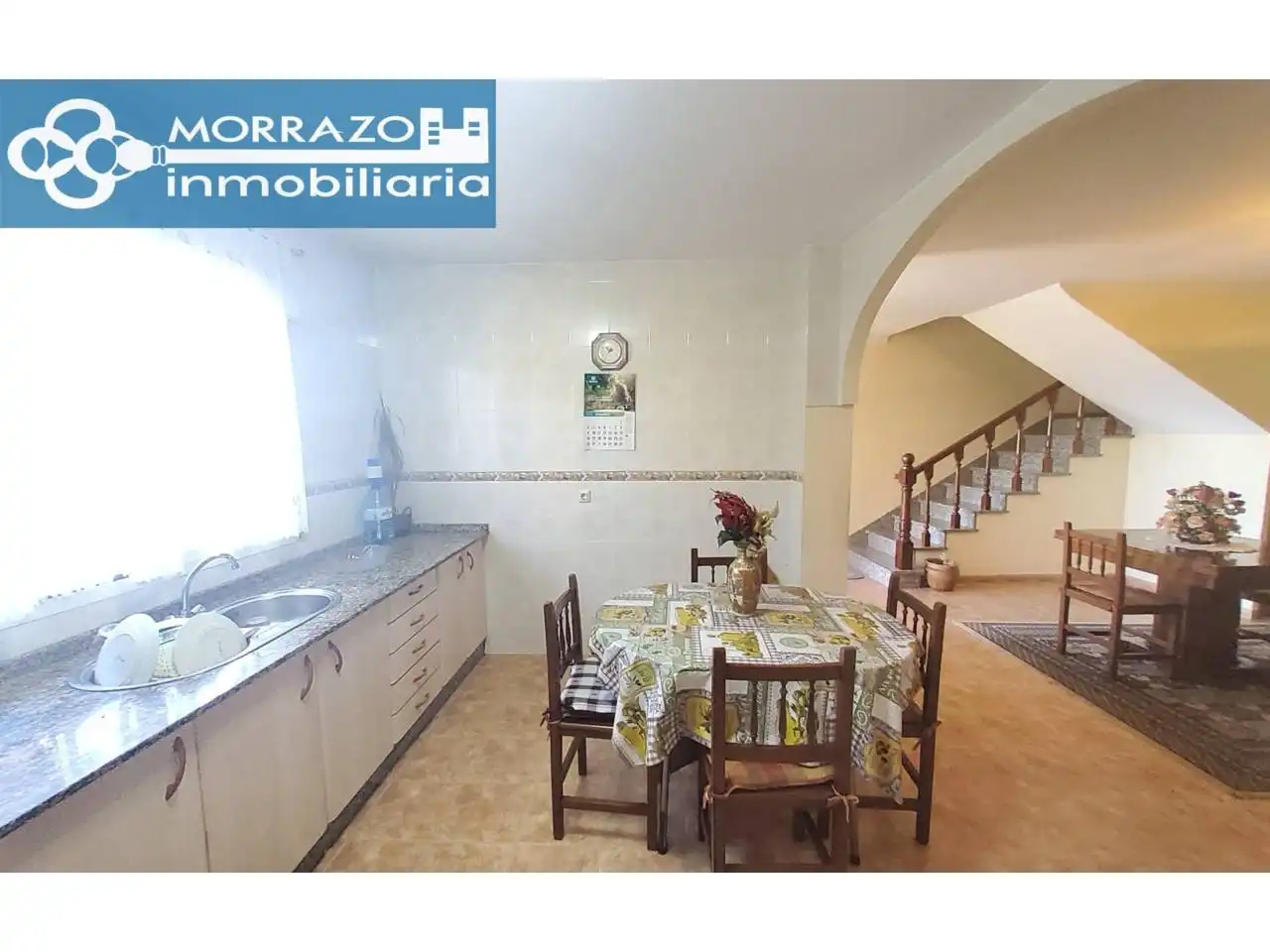Vista exterior de Casa o xalet en venda en Bueu amb Calefacció, Parquet i Moblat