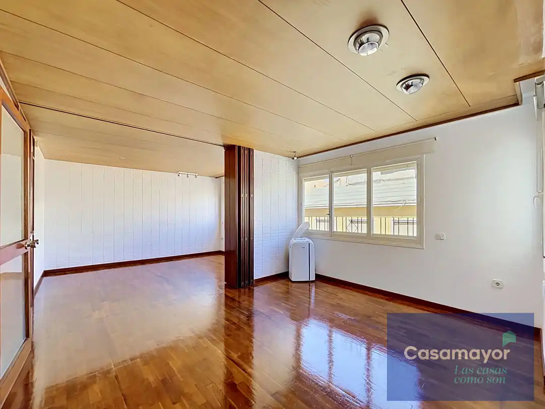 Flat for rent in Alicante / Alacant  with Air Conditioner and Heating