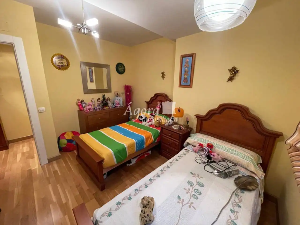 Piso en venta en Plaza Fuente Dorada, Centro