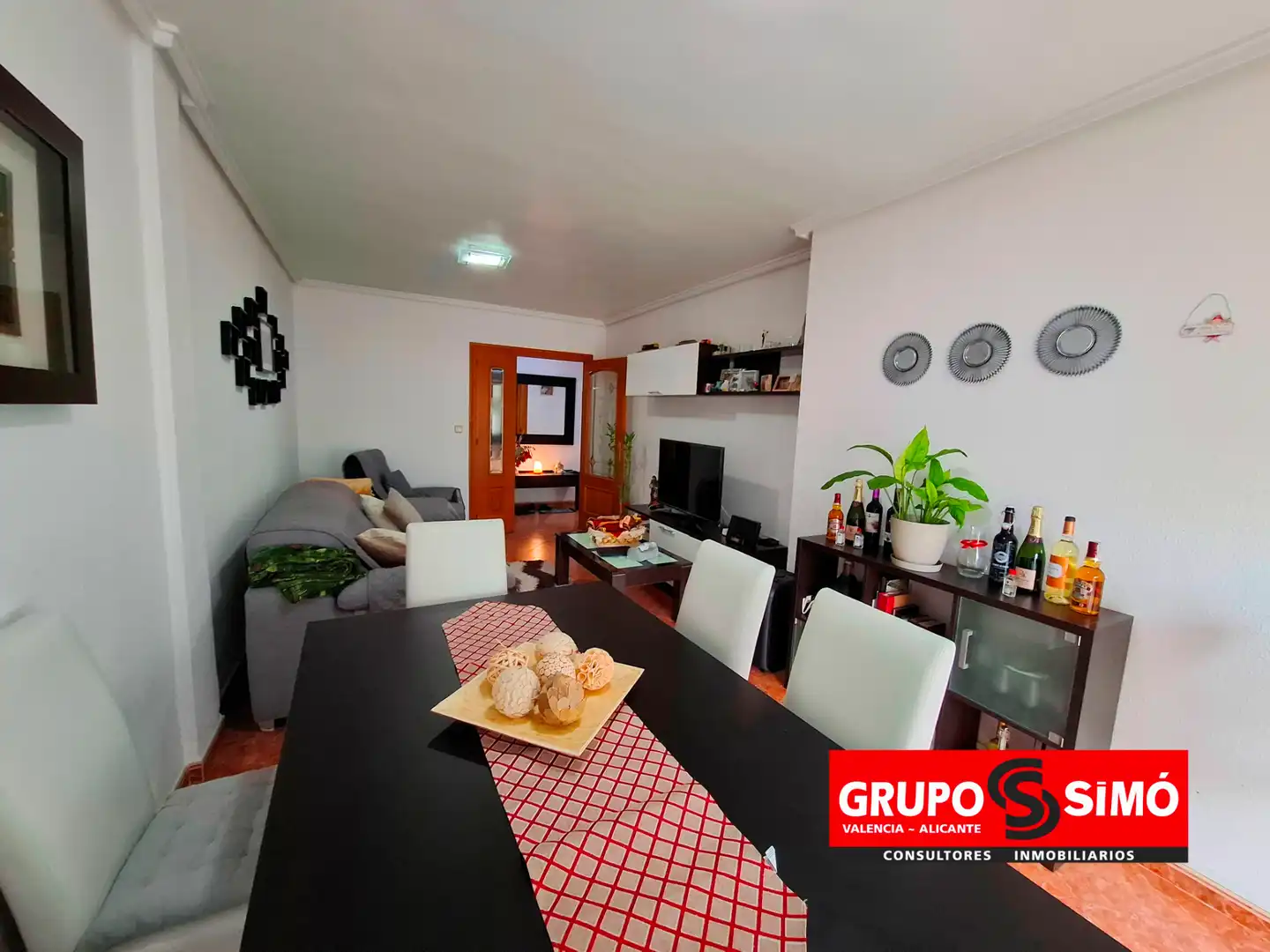 Living room of Flat for sale in Alcàsser  with Air Conditioner, Storage room and Oven