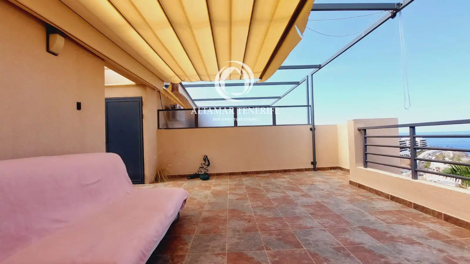 Detached homes for sale in Adeje 300, Callao Salvaje - Playa Paraíso