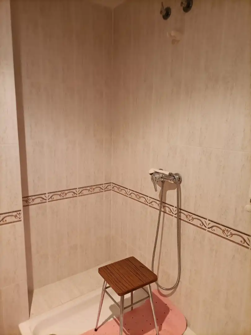 Bany de Àtic en venda en Segorbe amb Terrassa i Moblat