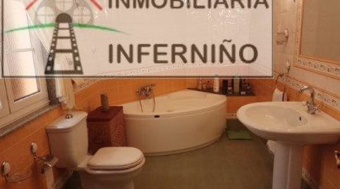 Casa en venta en A Portela  Piñeiro, 6 dormitorios., imatge 3