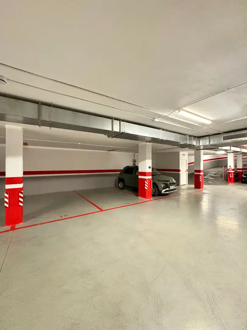 Einzelparkplatz mit Aufzug zum Verkauf in Carrer Museros, imagen 4