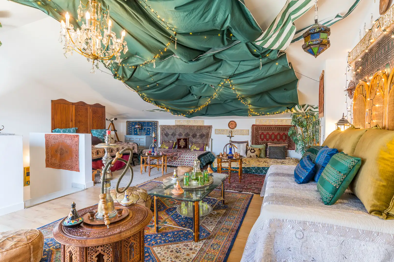 Sala d'estar de Casa adosada en venda en San Agustín del Guadalix amb Aire condicionat, Calefacció i Jardí privat