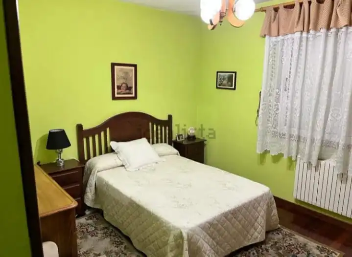 Bedroom of Flat for sale in Monforte de Lemos  with Heating, Parquet flooring and Storage room