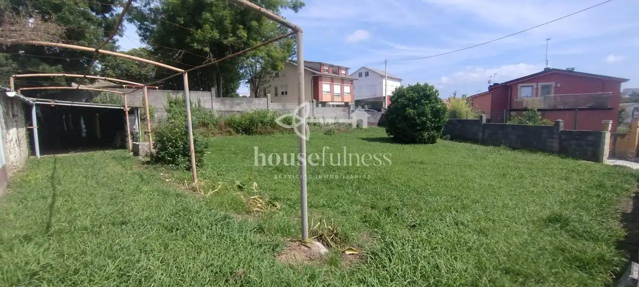 Casa o xalet en venda en Ferrol amb Calefacció, Jardí privat i Parquet