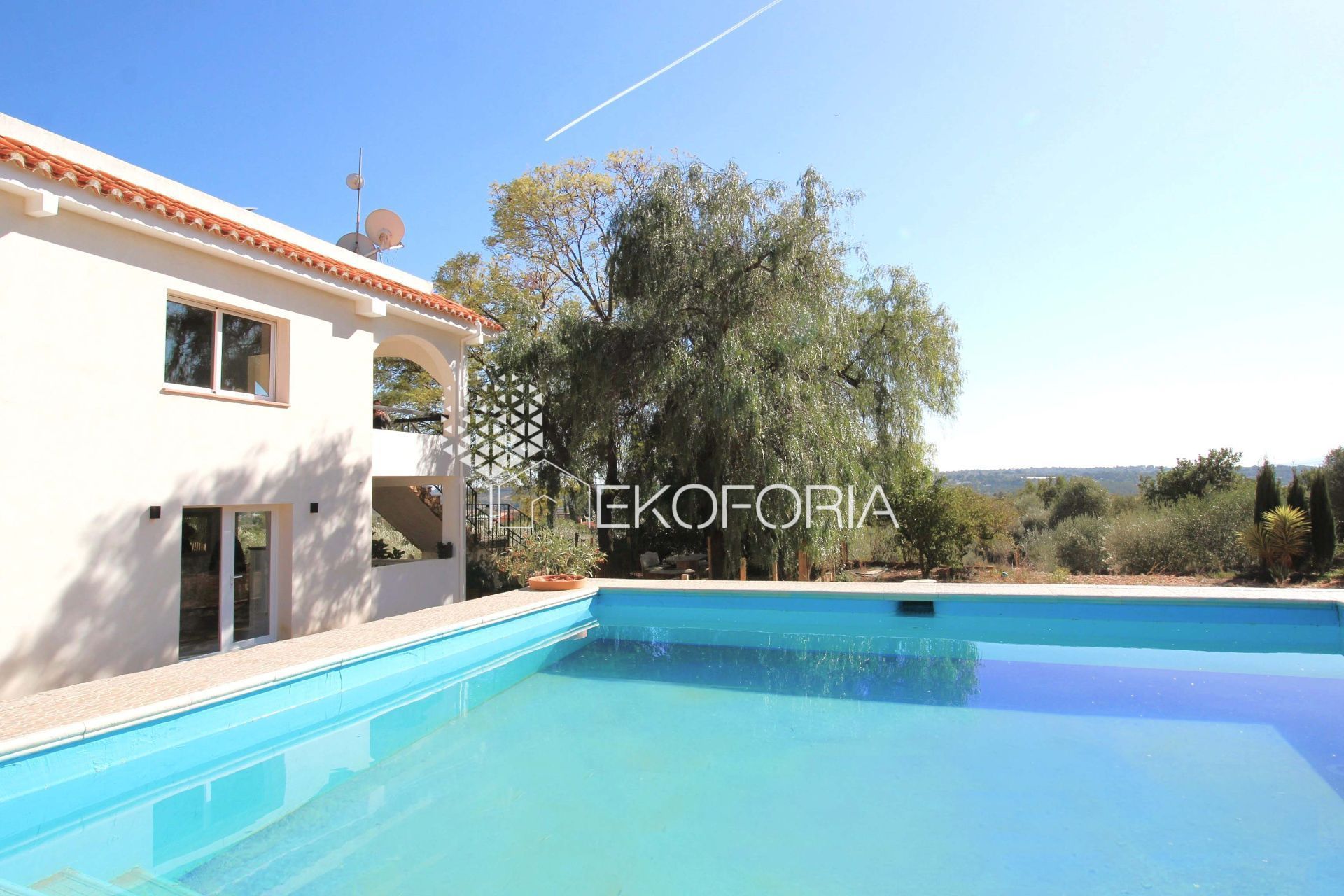 Piscina de Casa o xalet en venda en Torrent amb Aire condicionat, Calefacció i Jardí privat