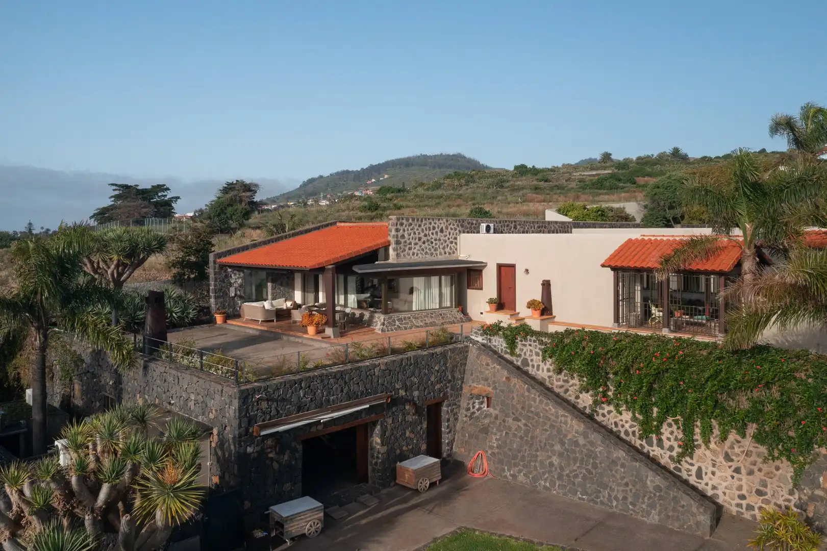 Vista exterior de Casa o chalet en venta en Tacoronte con Calefacción, Jardín privado y Terraza