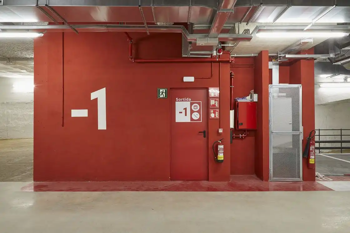 Garage zur Miete in L'Hospitalet de Llobregat