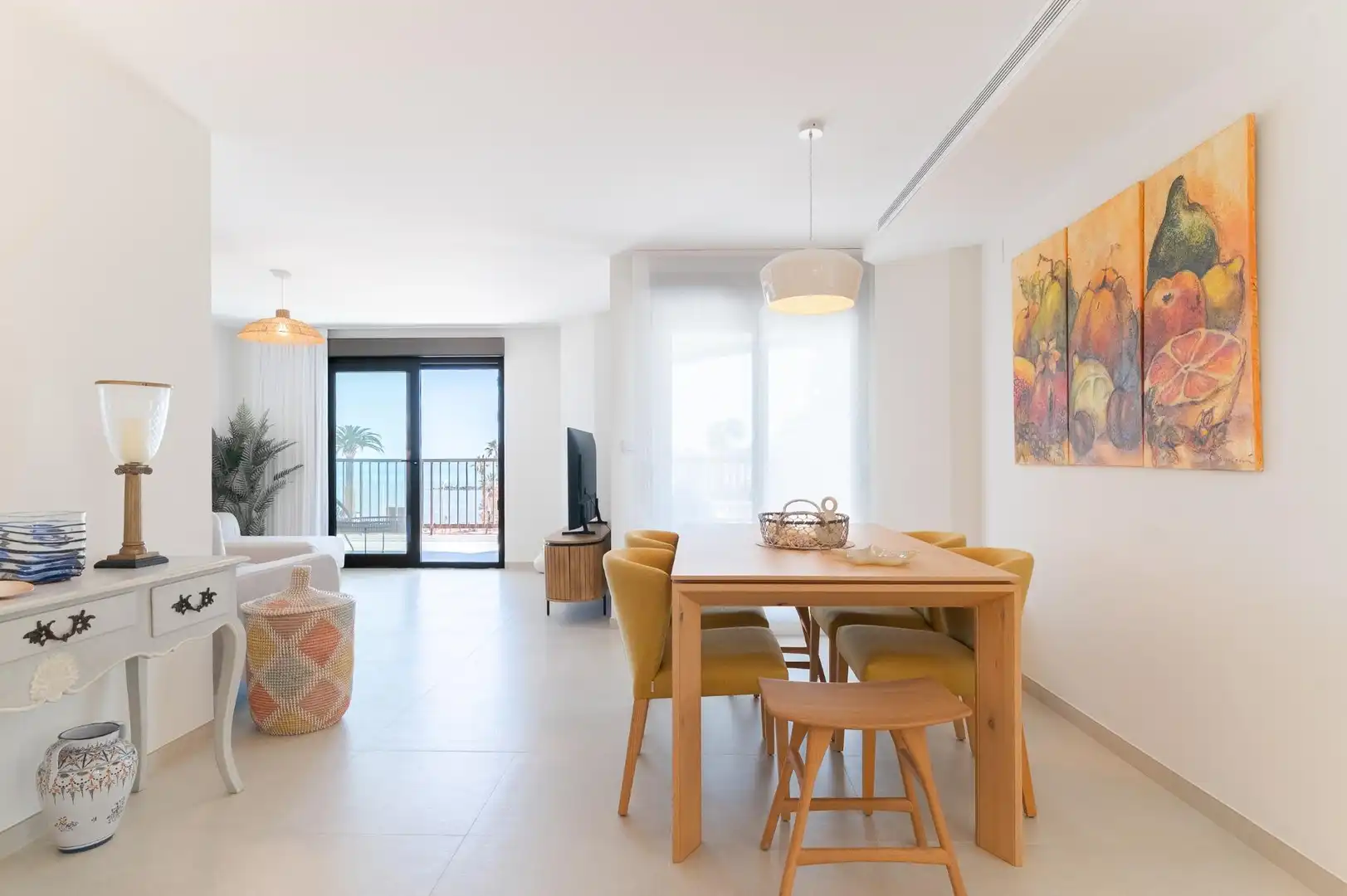 Esszimmer von Wohnungen zum Verkauf in Benicasim / Benicàssim mit Klimaanlage, Heizung und Privatgarten