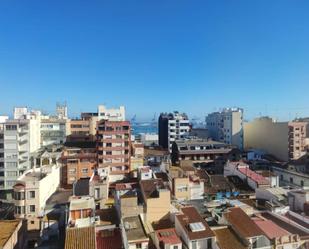 Vista exterior de Dúplex en venda en Castellón de la Plana / Castelló de la Plana amb Terrassa