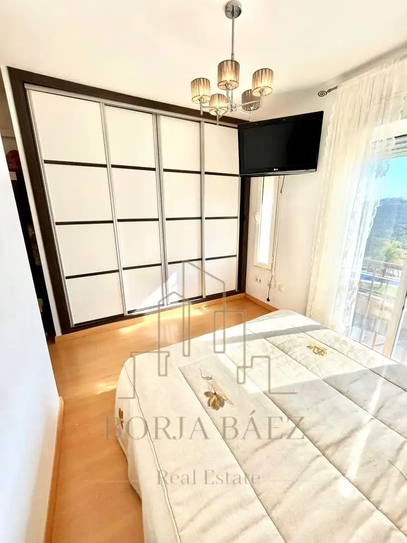 Bedroom of Detached homes for sale in Vélez-Málaga