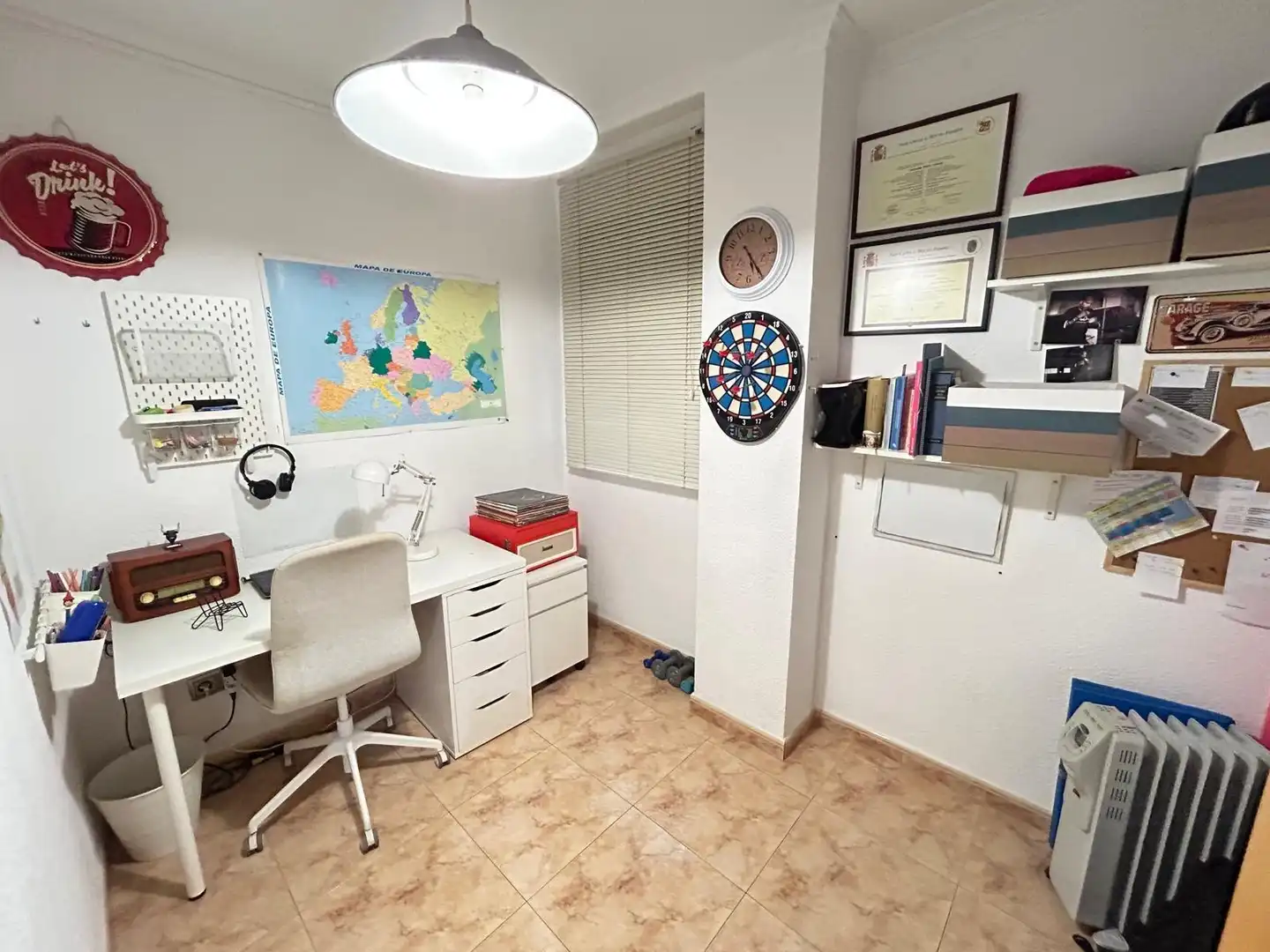 Flat for sale in Crevillent  with Air Conditioner, Furnished and Balcony