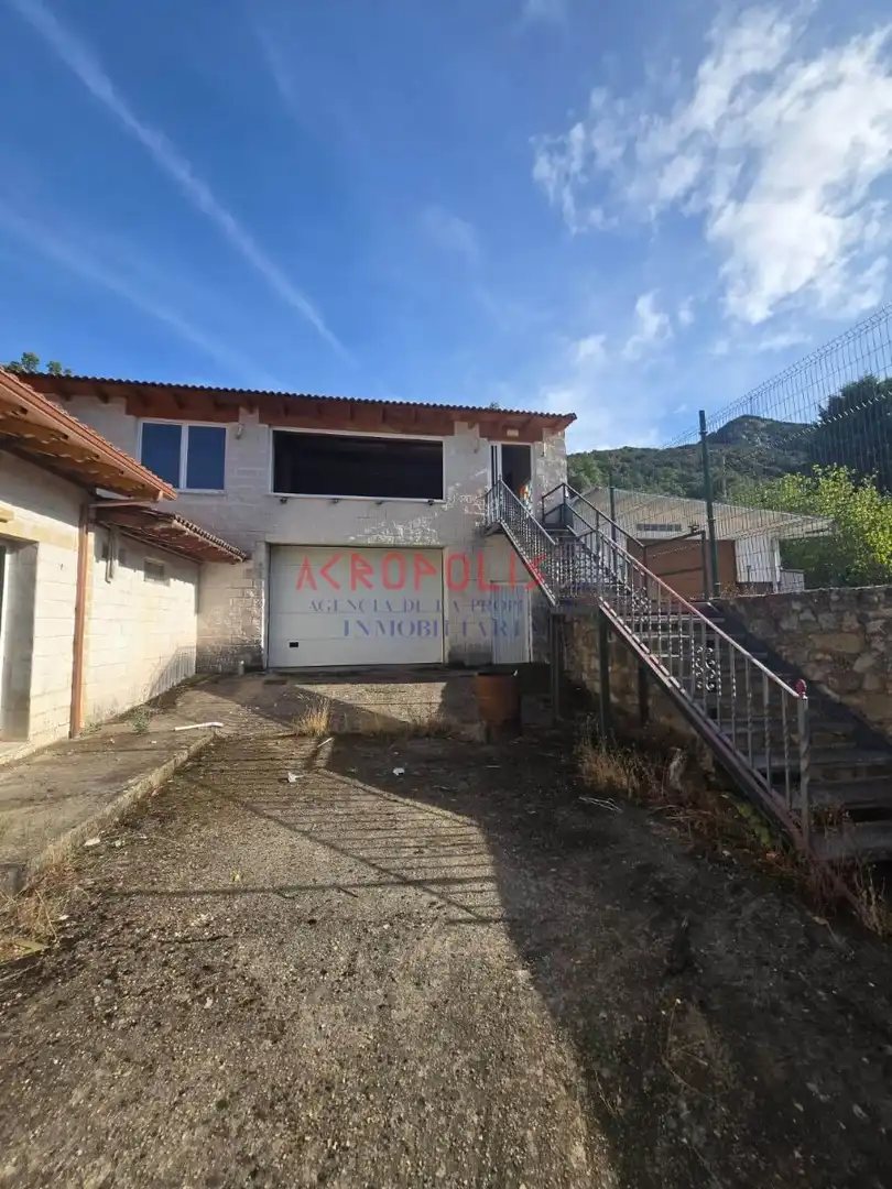 Casa en venda a La Pola de Gordón, imagen 8