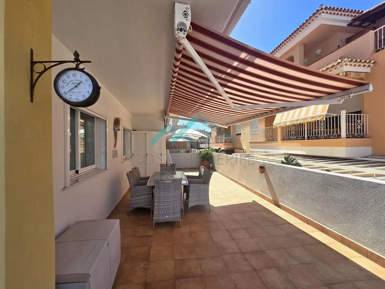 Bajo con ascensor en venta en Calle Mar de Leva 27, imagen 4