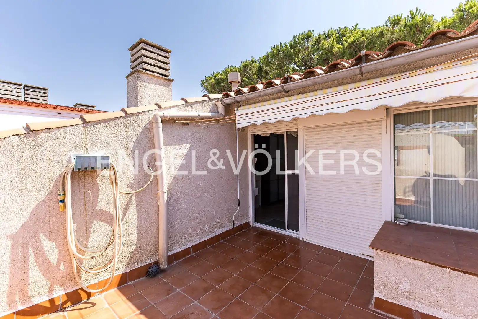 Terrassa de Casa o xalet en venda en Gavà amb Calefacció, Jardí privat i Terrassa