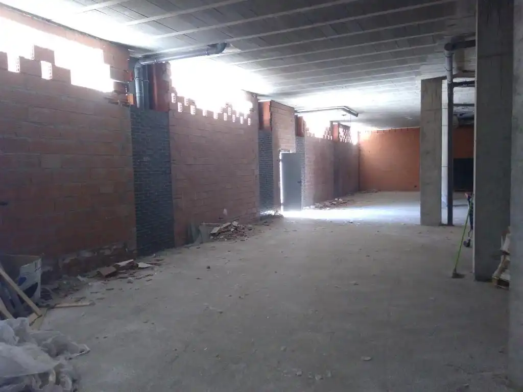 Local comercial en venda a Centro, imagen 7