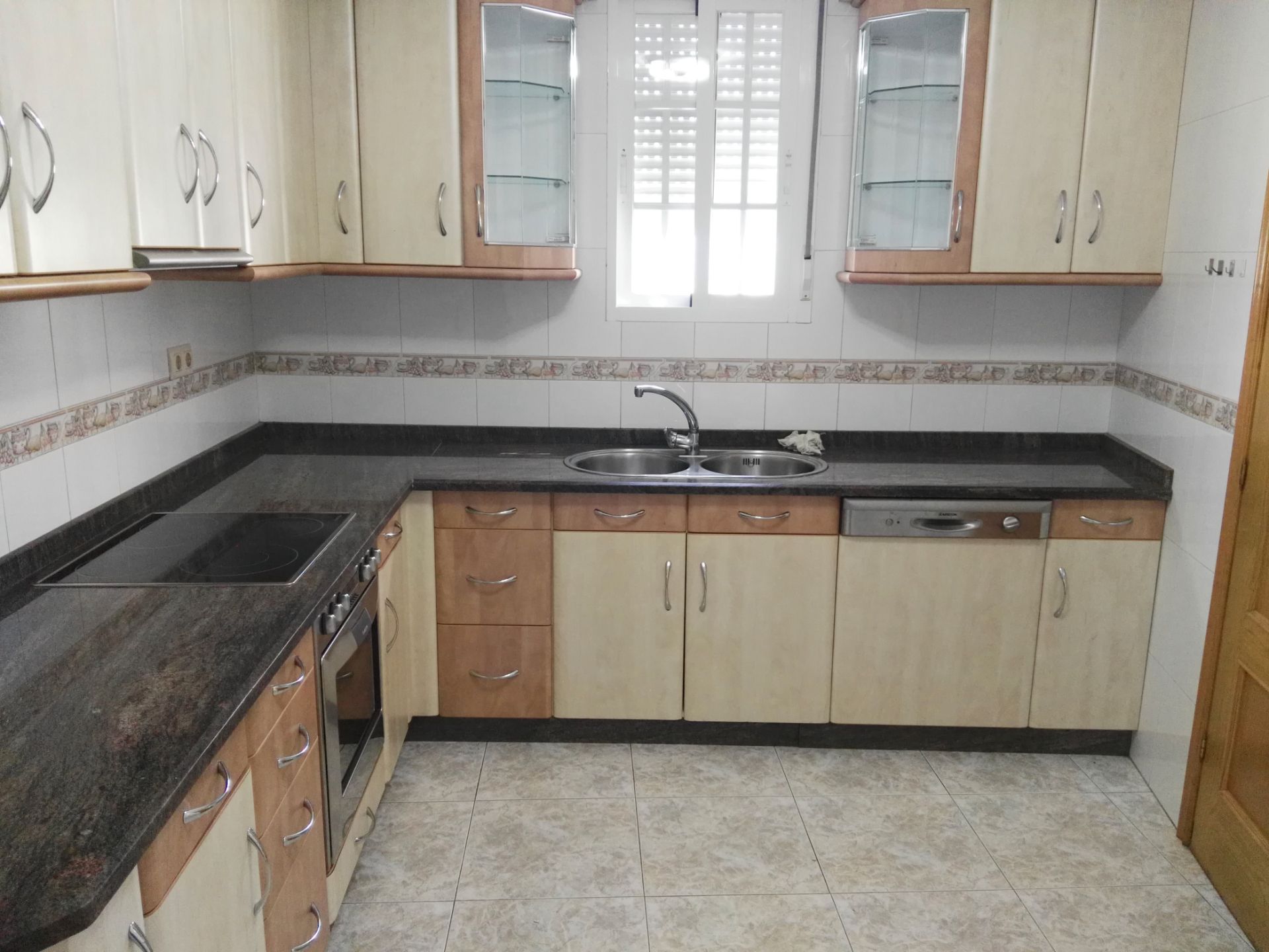 Kitchen of House or chalet to rent in Ourense Capital   with Heating and Furnished