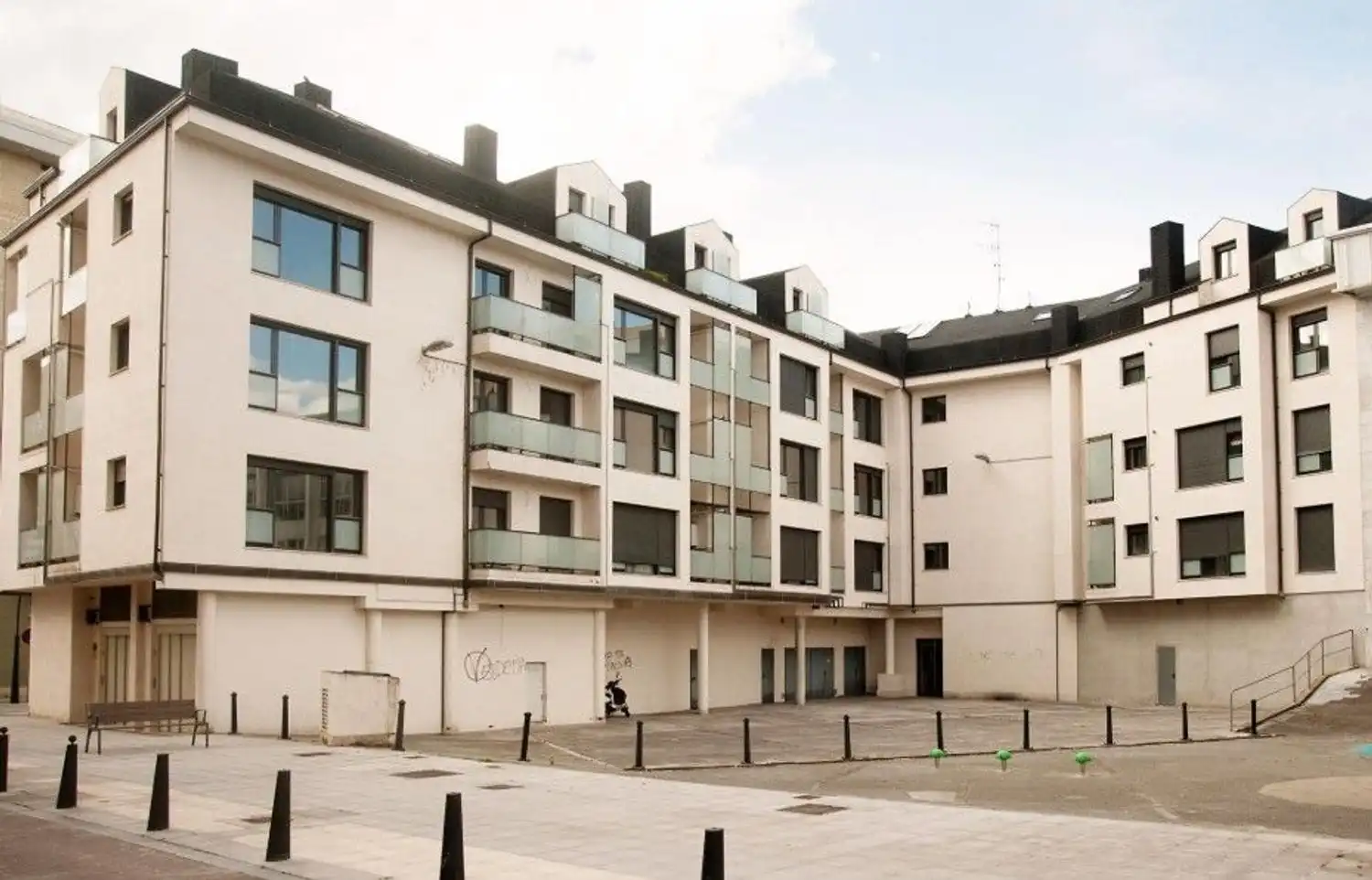 Aparcament en venda a Inmobiliaria - Barreda