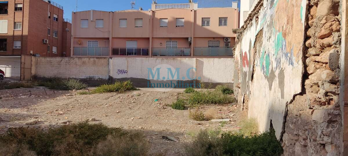Residential for sale in  Almería Capital