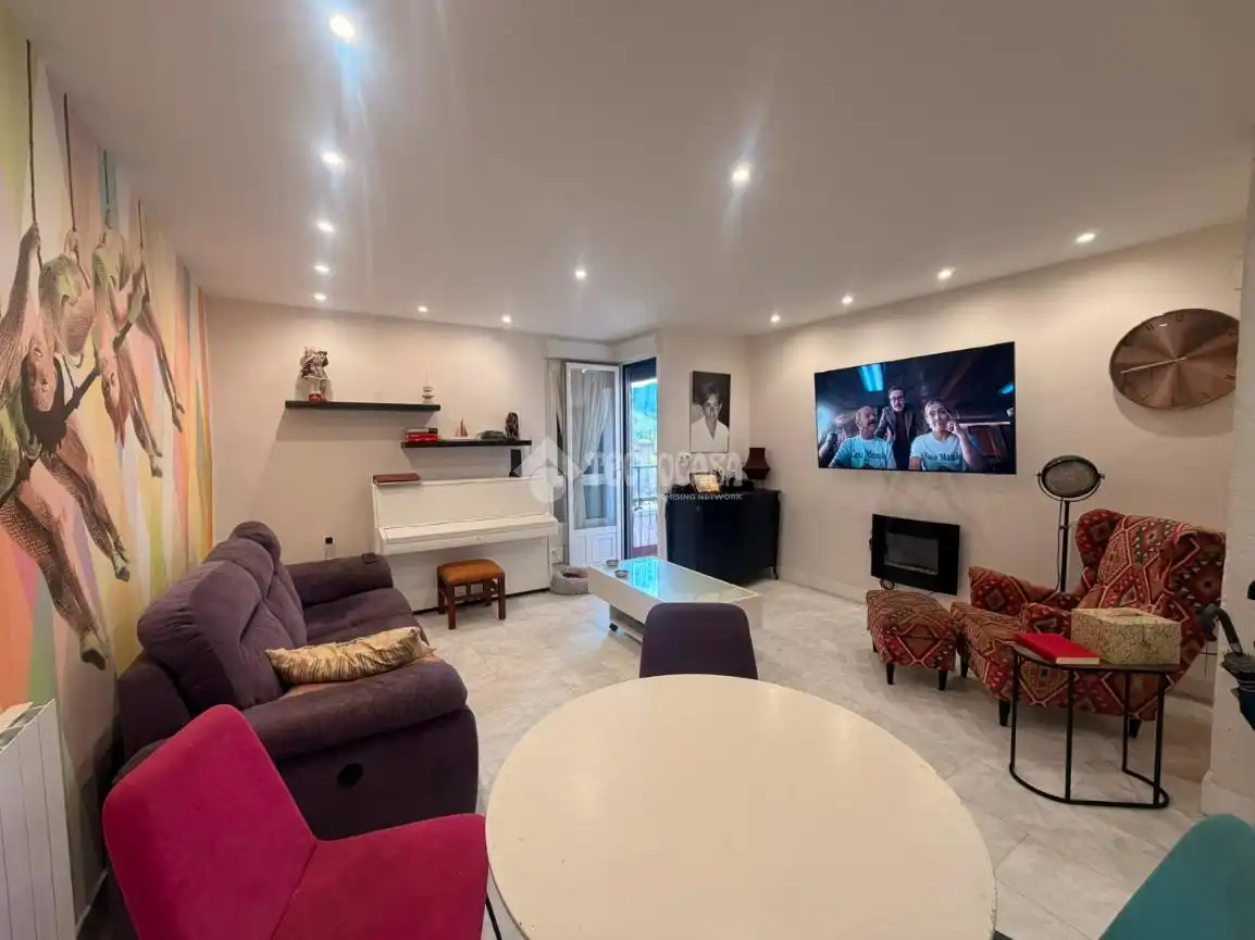 Piso en venta en Bilbao  con Calefacción, Amueblado y Balcón