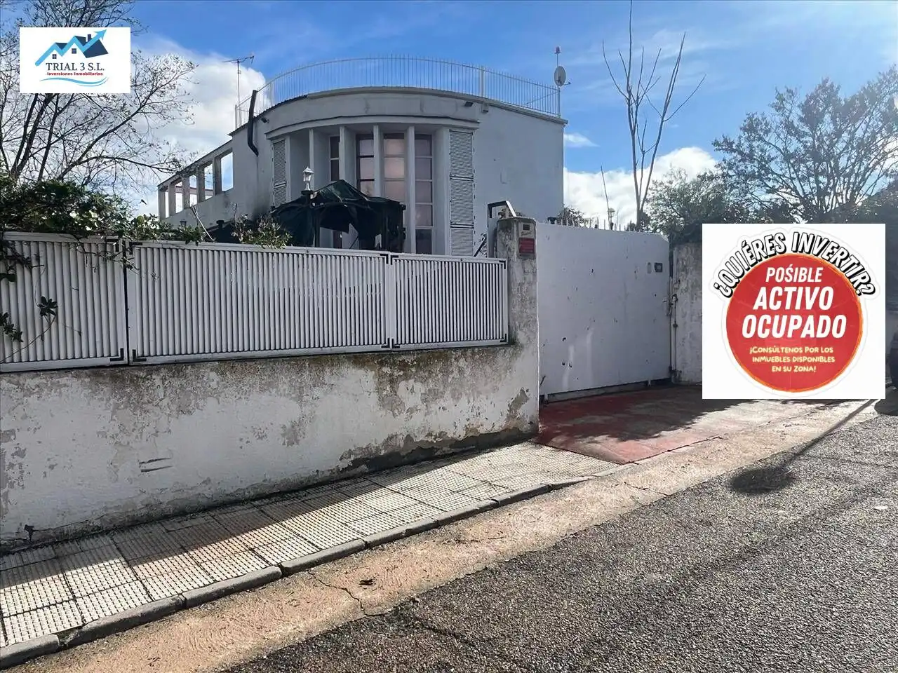 Casa en venda a Avenida ALAMOS