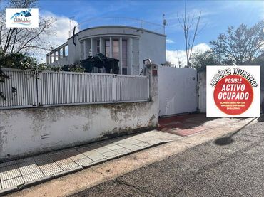 Casa en venda a Avenida ALAMOS