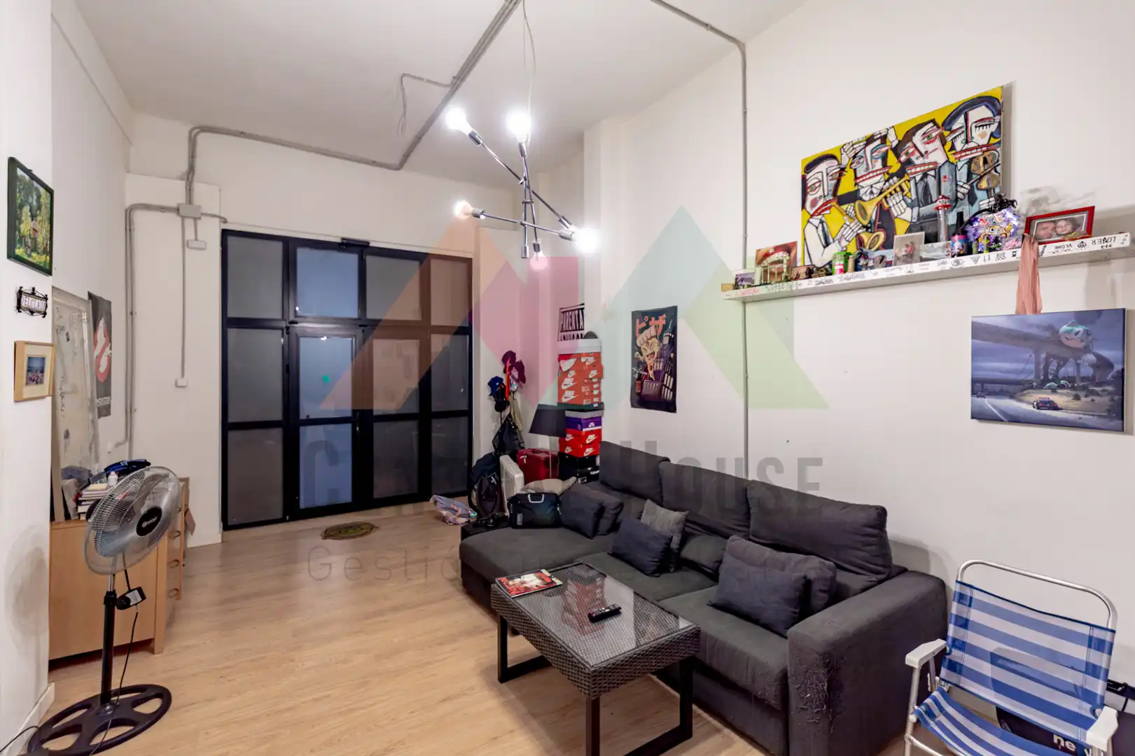 Sala de estar de Apartamento en venta en Madrid con Calefacción, Parquet y Amueblado