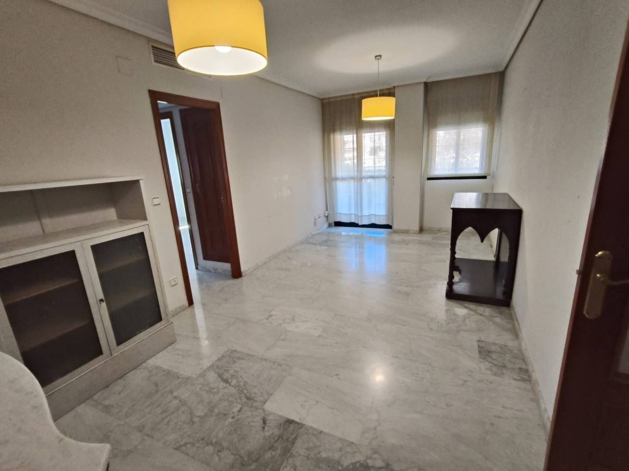 Sala d'estar de Apartament en venda en  Córdoba Capital amb Aire condicionat, Calefacció i Terrassa