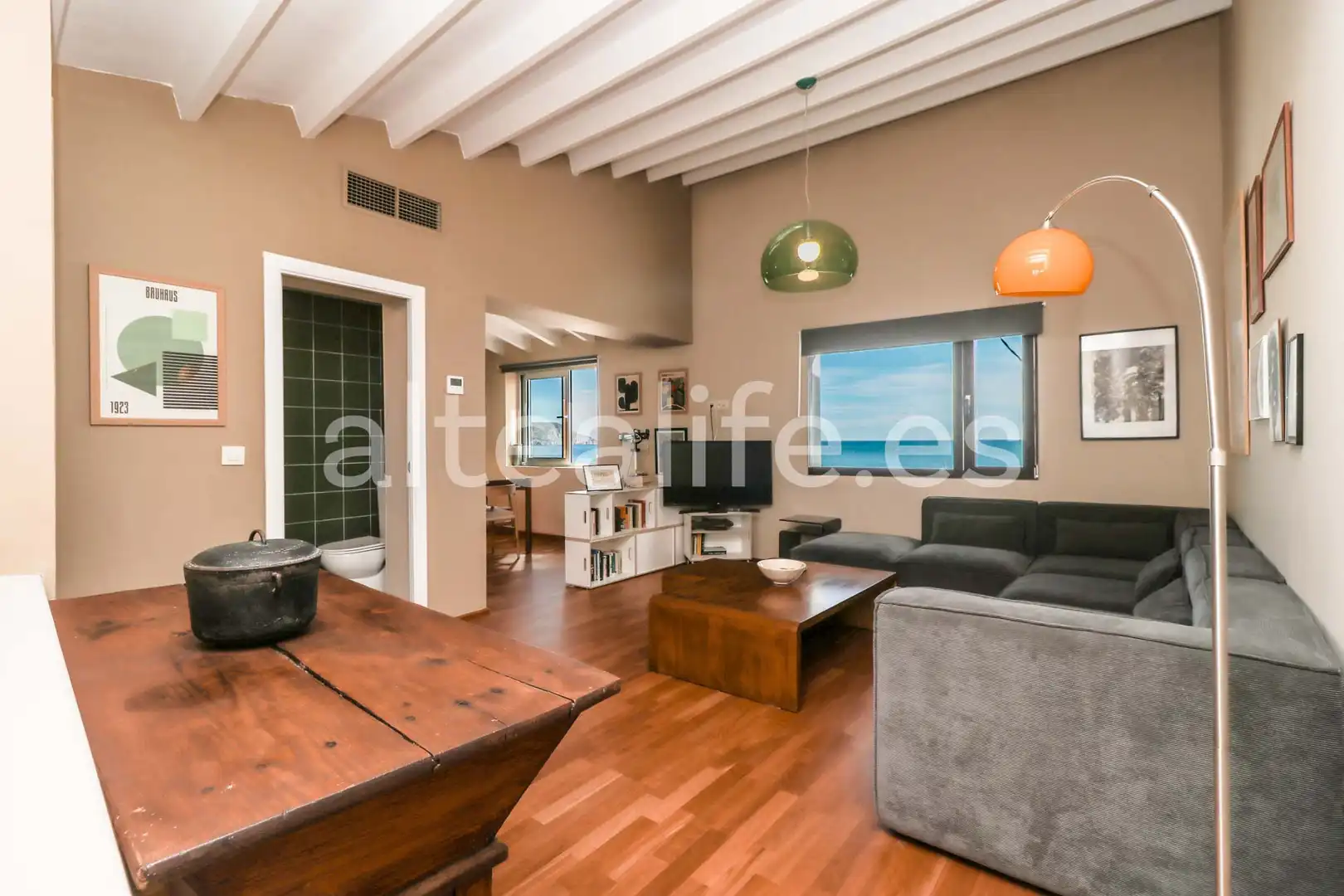 Sala de estar de Casa adosada en venta en Altea con Aire acondicionado, Parquet y Balcón