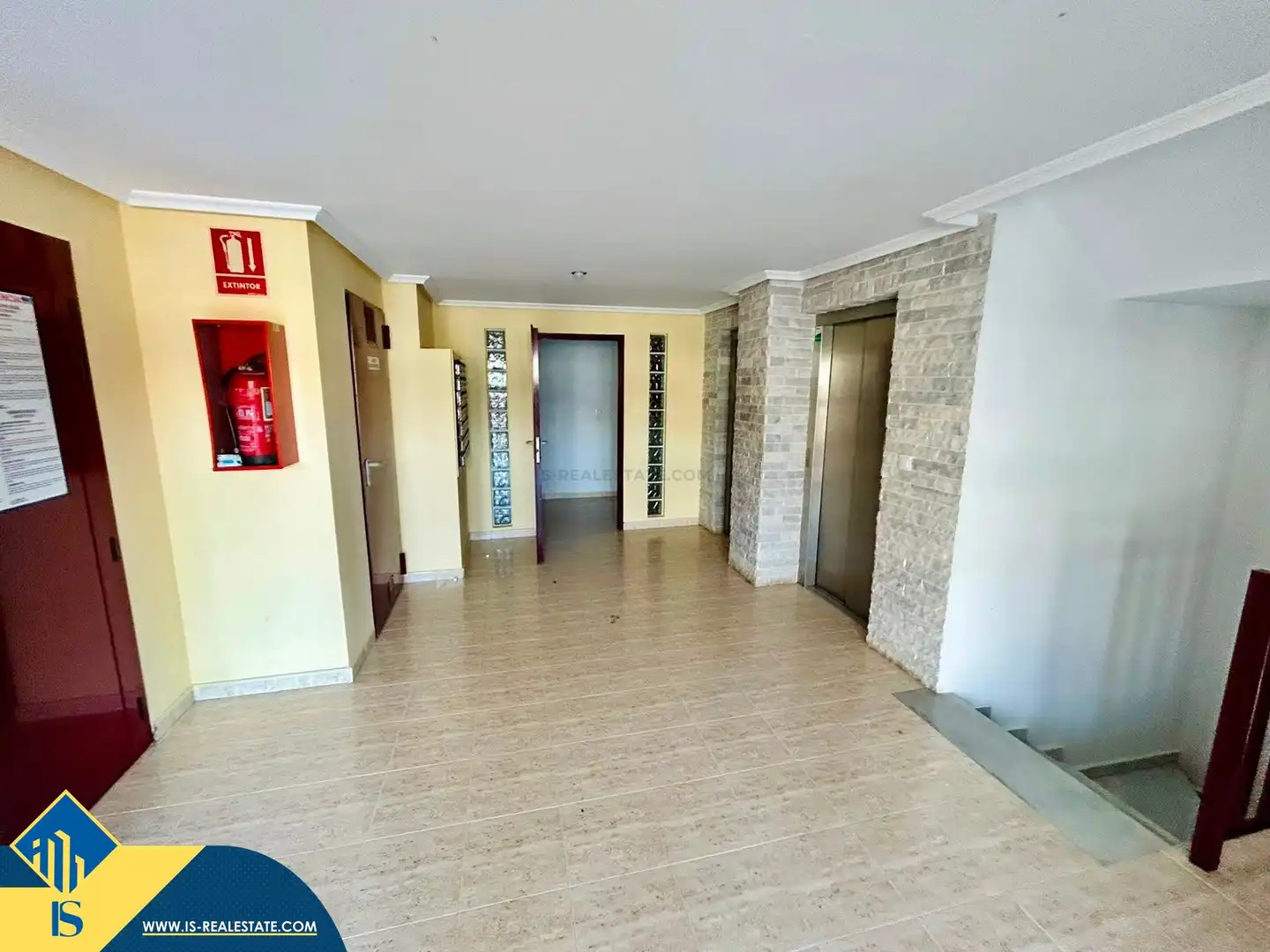 Flat for sale in Torrevieja  with Air Conditioner, Terrace and Furnished
