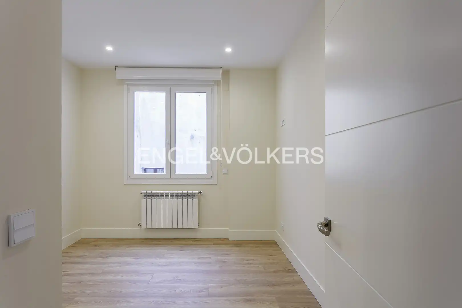 Habitación de Piso de alquiler en Bilbao  con Calefacción y Balcón