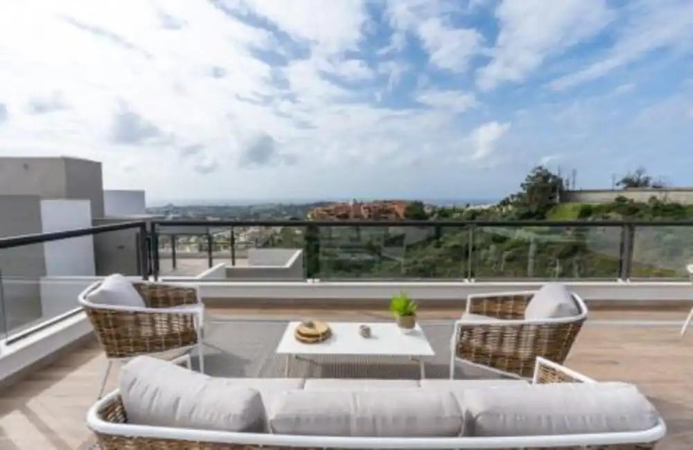Ático con piscina en venta en Nueva Andalucía, imagen 13