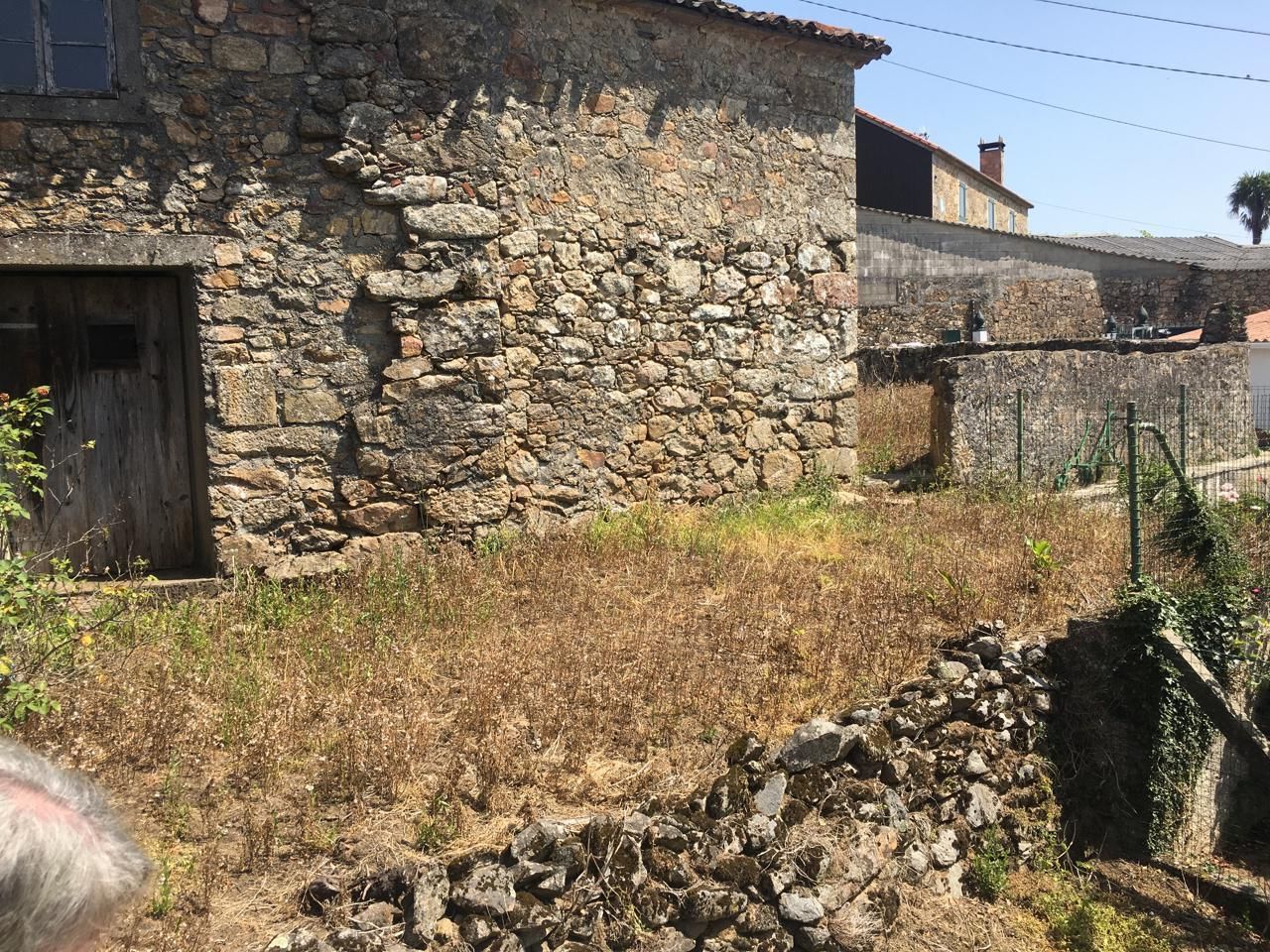 Country house for sale in Teo