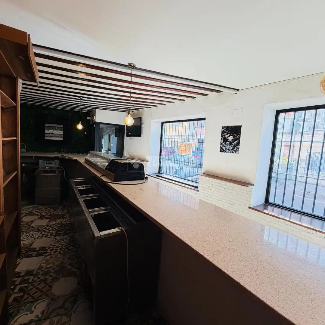 Commercial properties for sale in Villaconejos  with Air Conditioner