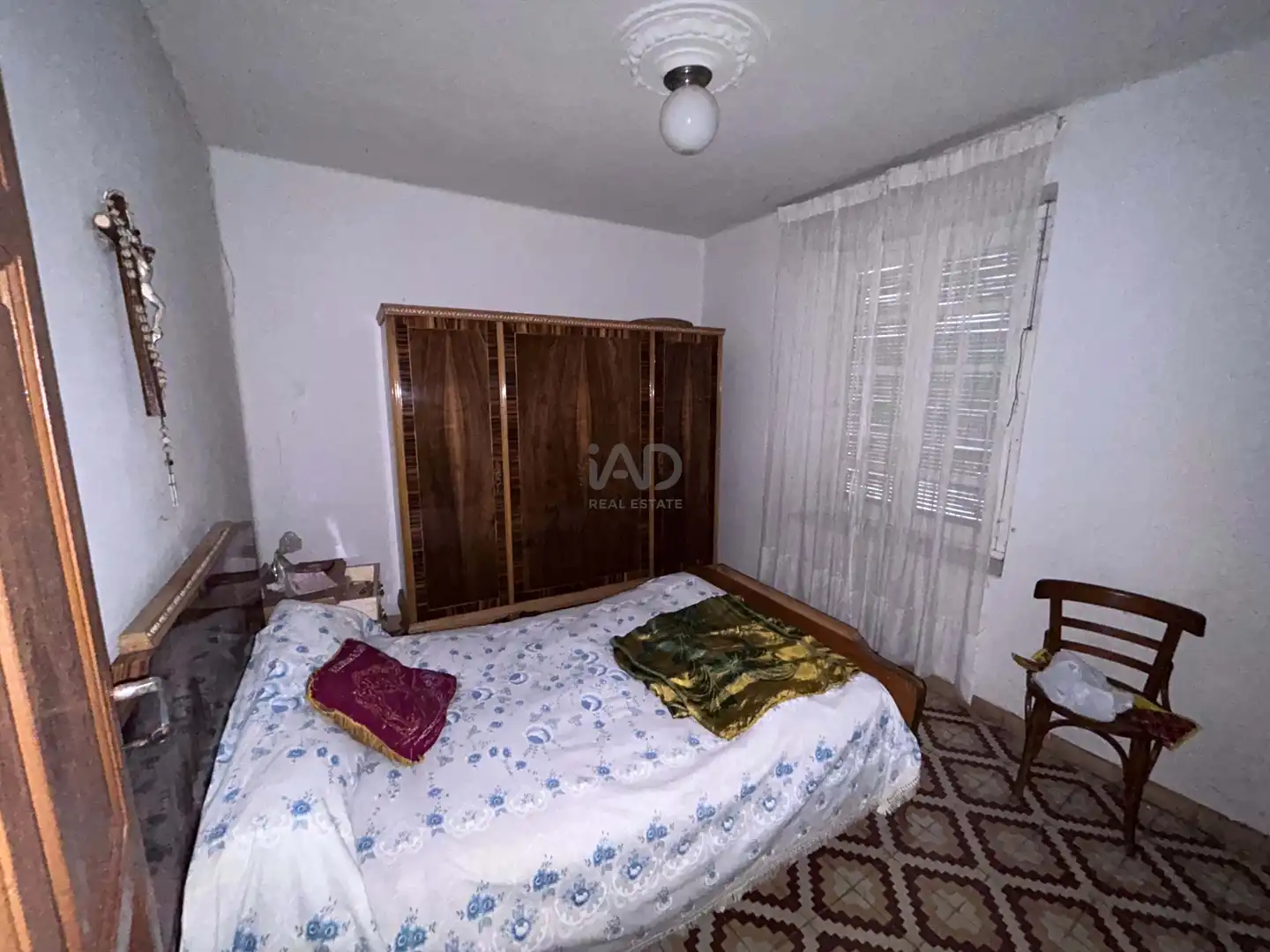 Country house zum Verkauf in Villaturiel